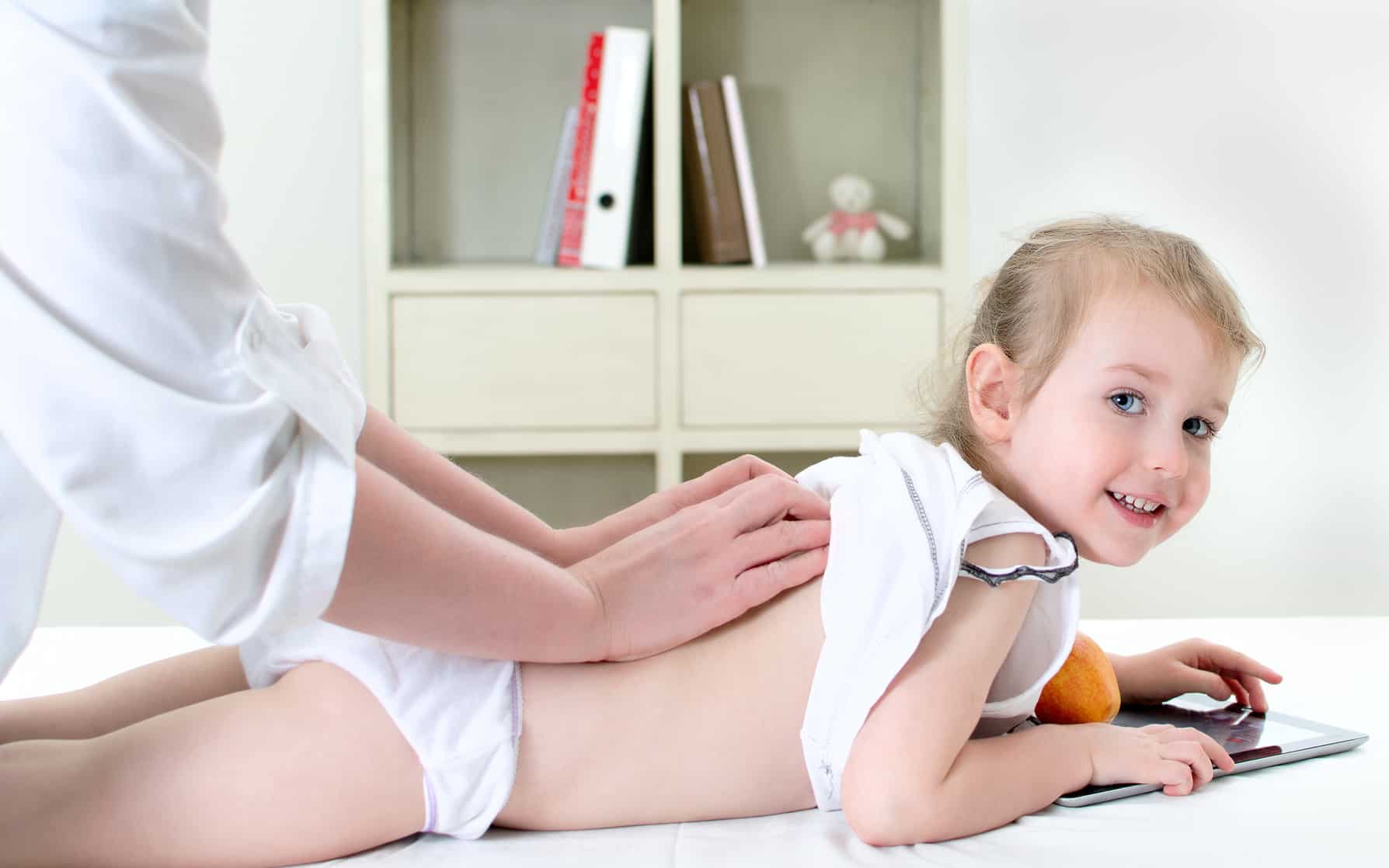 Radioklinika | Jak zadbać o zdrowy kręgosłup u dziecka?