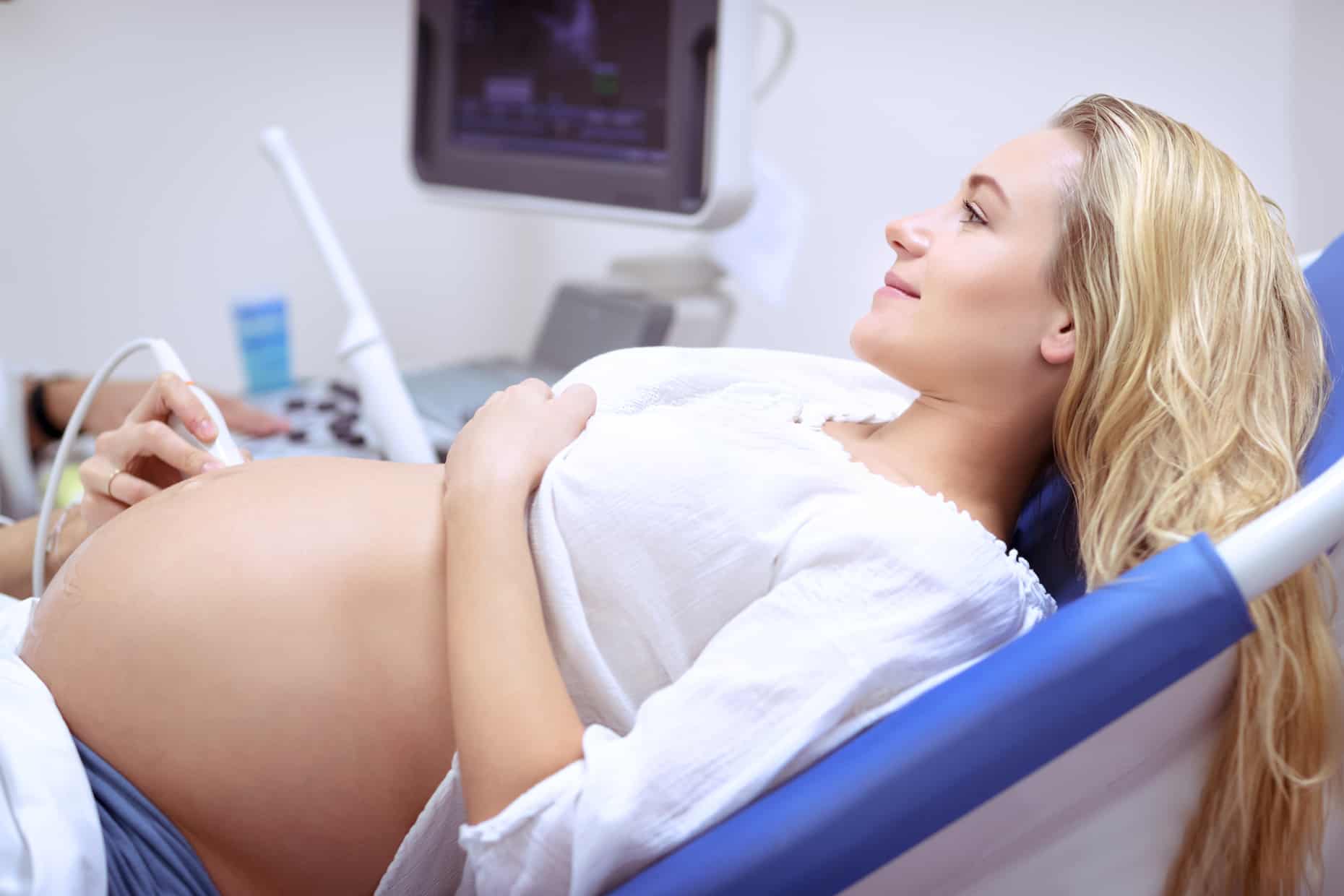 Radioklinika | Analgezja - różne metody łagodzenia bólu porodowego.